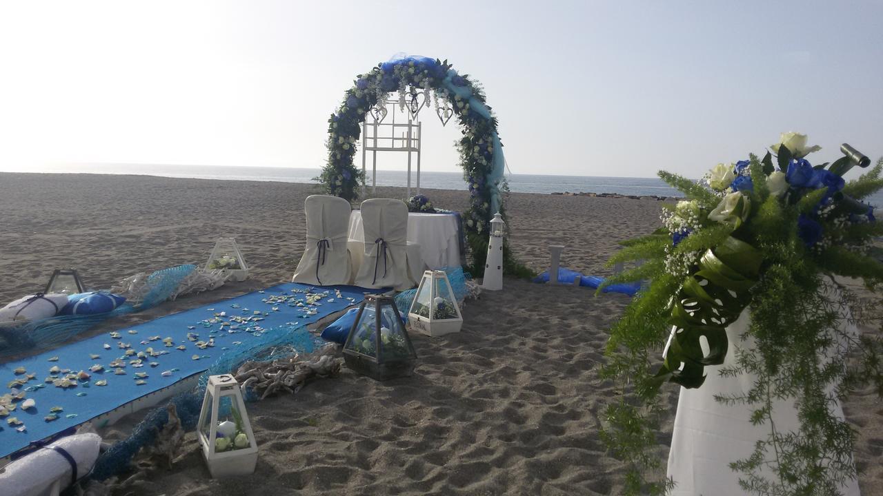 Hotel Il Gabbiano Beach Терме-Вильяторе Экстерьер фото