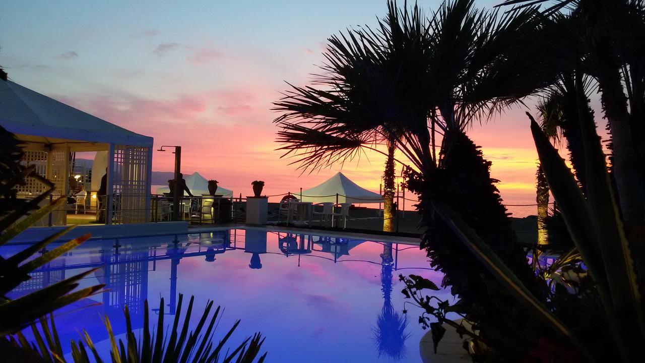Hotel Il Gabbiano Beach Терме-Вильяторе Экстерьер фото