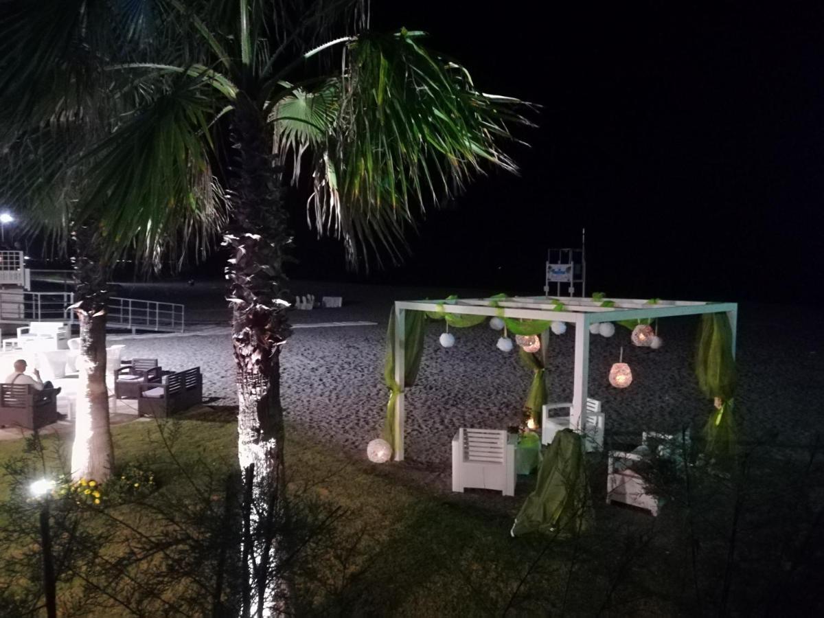 Hotel Il Gabbiano Beach Терме-Вильяторе Номер фото